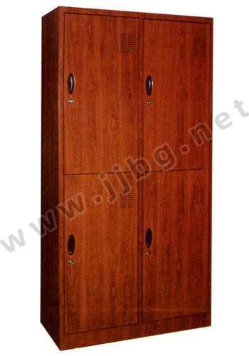 點(diǎn)擊查看商品:四門更衣柜（轉(zhuǎn)?。? width=